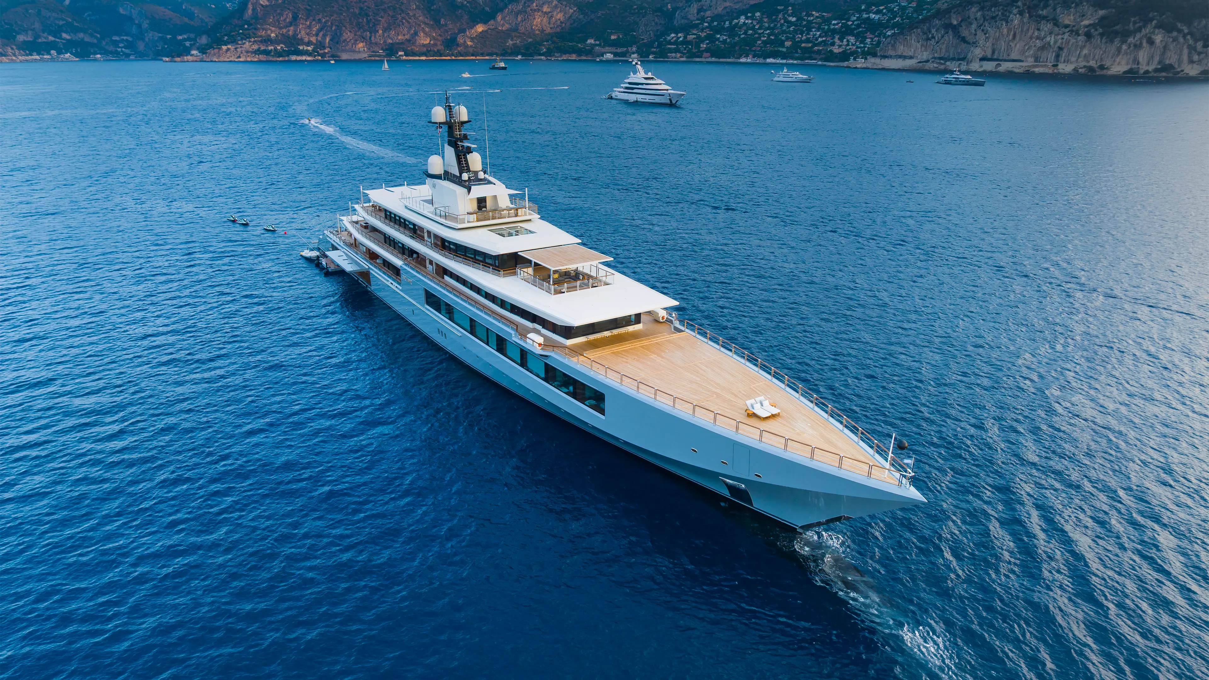exterior yacht design